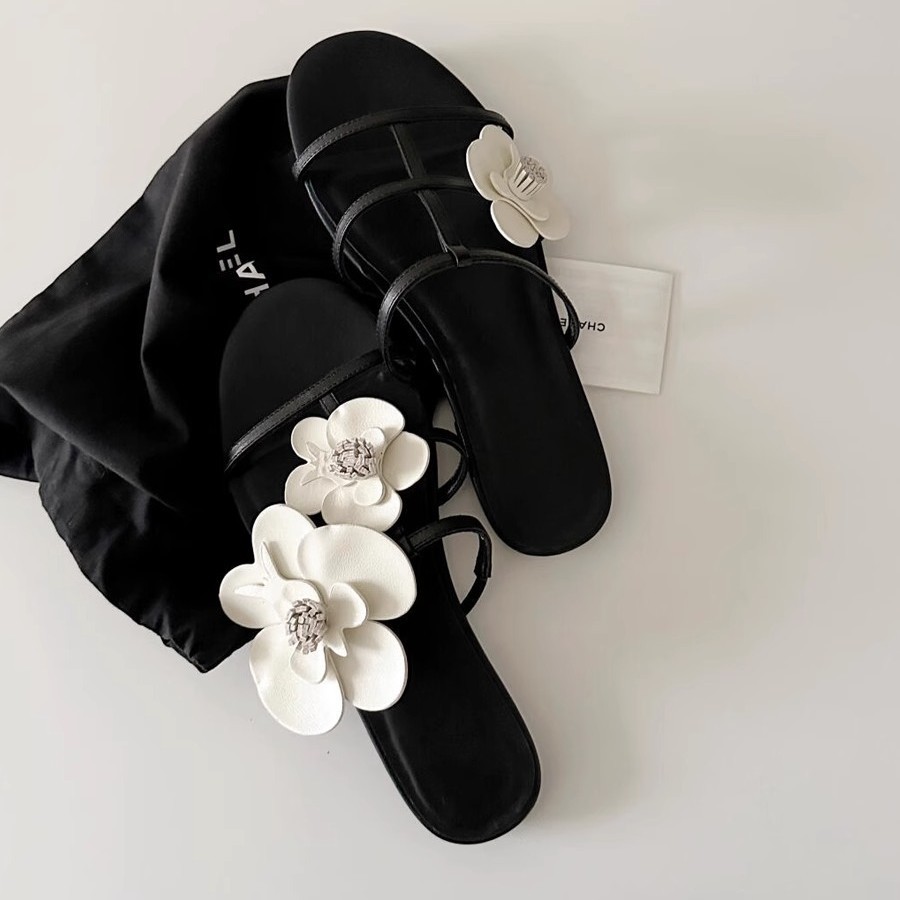夏の新しい女性用シューズ、スリッパ、ストリートファッション、 - Summer Clothing Modest のレビューと価格